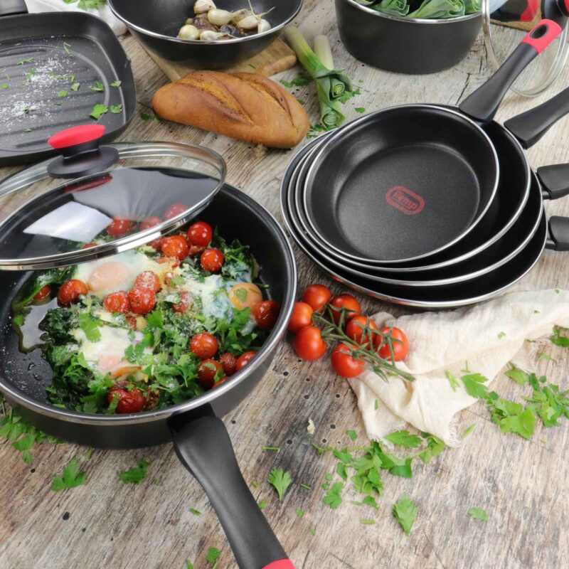 Equamo 28cm Kilauea Braiser Pan with Lid - Steel-Enameled Nonstick iTemp Technology - Image 8